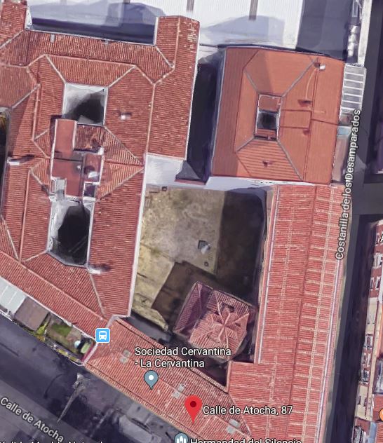 La Sociedad Cervantina se encuentra ‘mondas de parroquia’ y un refugio de la Guerra Civil en su patio